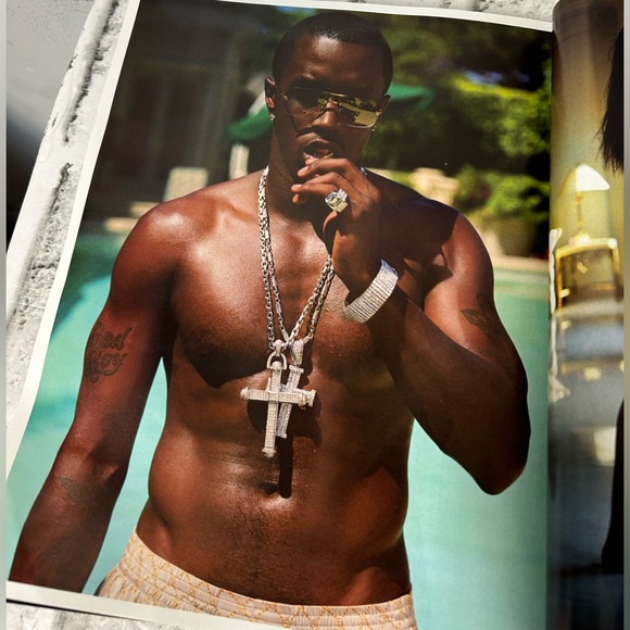 Details Magazine Puff Daddy Sean Combs P Diddy September 2001 Explicit Photos - Picture 12 of 12